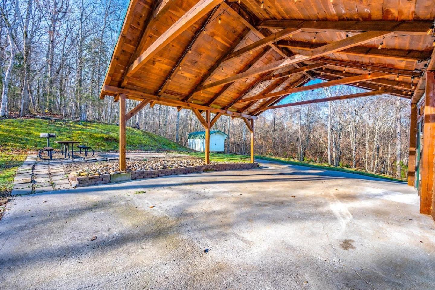Dog Friendly! Views! Hot Tub! Close To Pf! Gsmnp Сев'єрвілл Екстер'єр фото