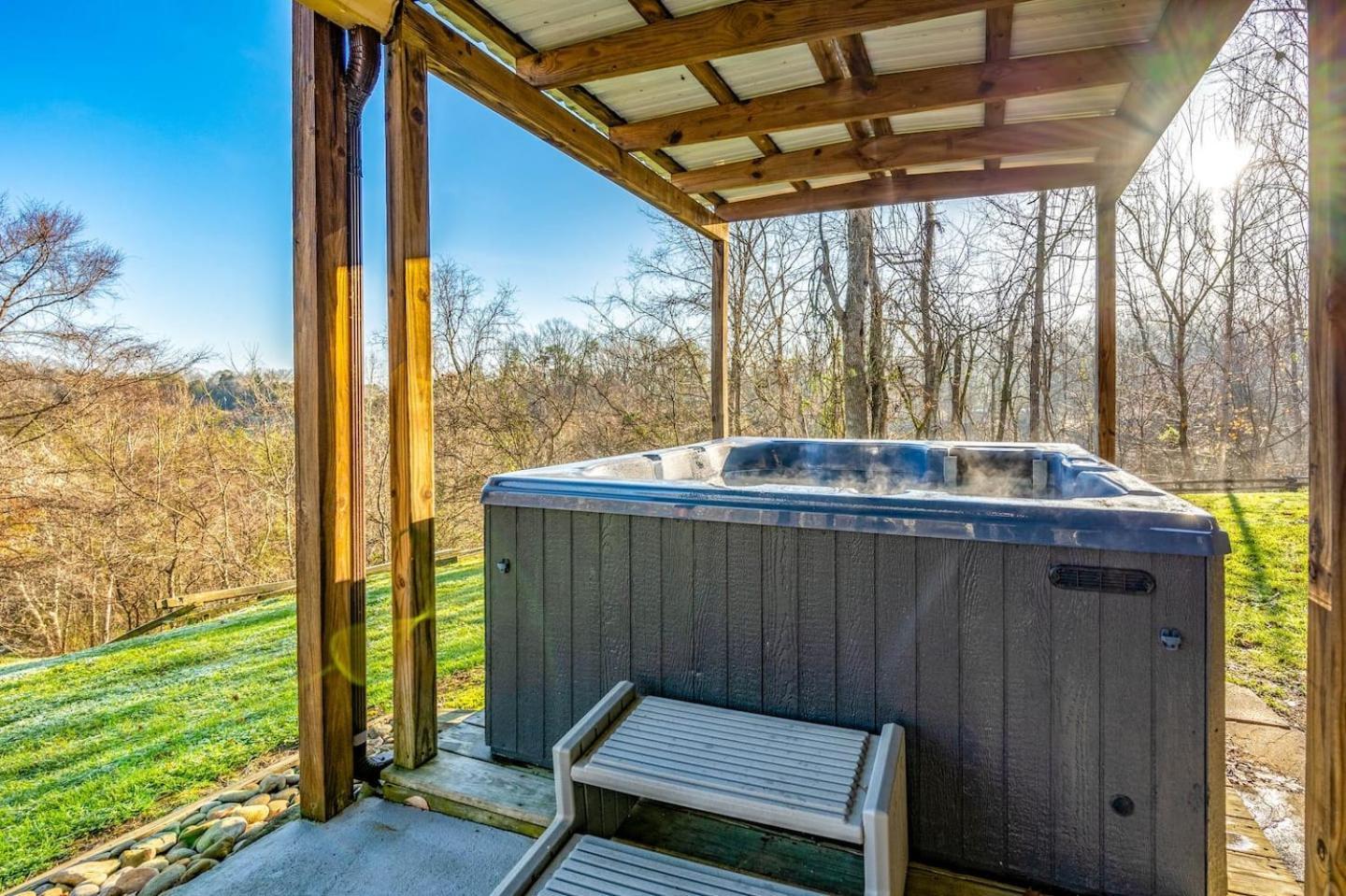 Dog Friendly! Views! Hot Tub! Close To Pf! Gsmnp Сев'єрвілл Екстер'єр фото