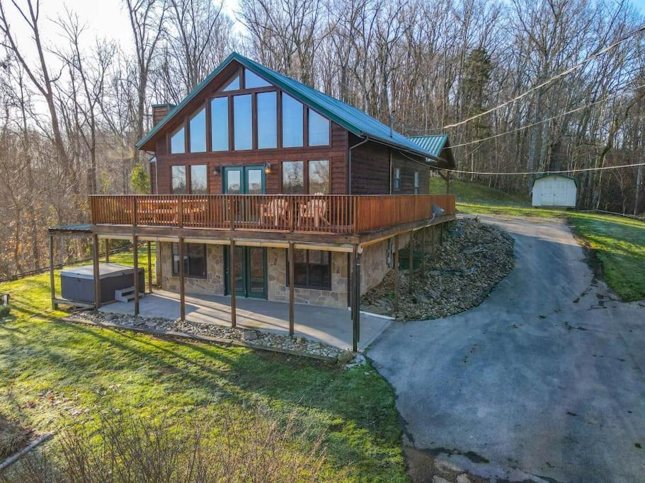 Dog Friendly! Views! Hot Tub! Close To Pf! Gsmnp Сев'єрвілл Екстер'єр фото